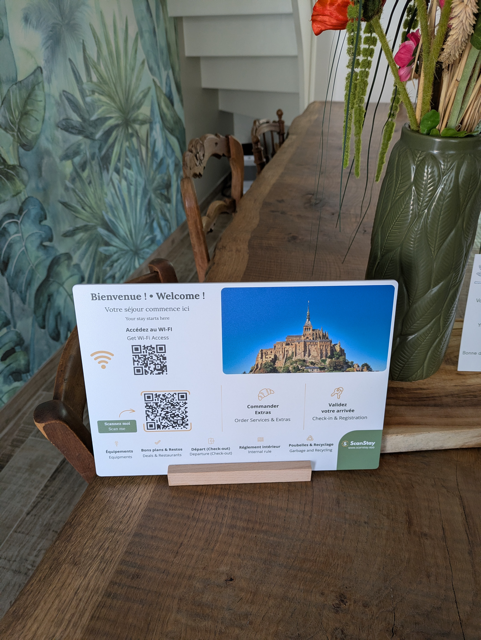 Affiche QR code ScanStay — Les Pèlerins, Domaine des Figuiers